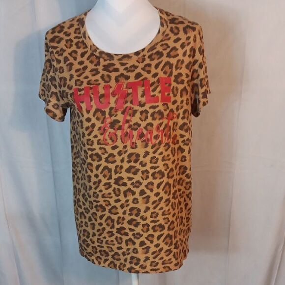 Leopard Print "Hustle & Heart" Graphic Tee - Picture 1 of 6